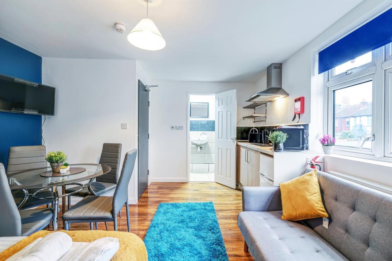 Fernbank Rooms Sudbury Hill, Harrow, Self-Contained Studios With En-Suite Harrow on the Hill Экстерьер фото